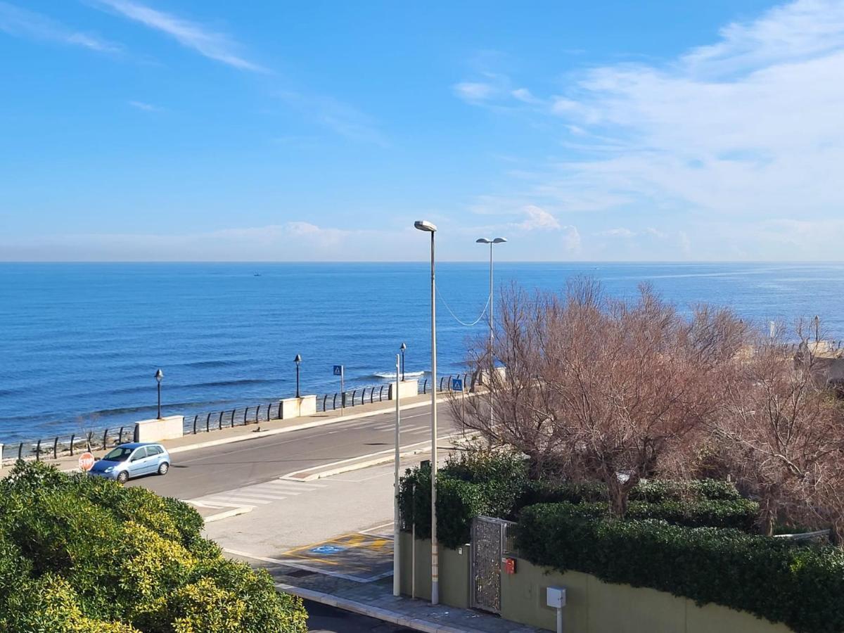 Casa Al Mare 호텔 바리 외부 사진
